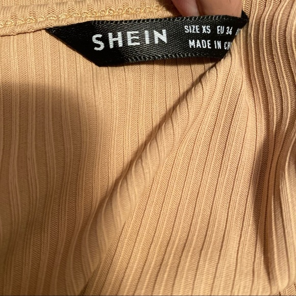 Brand New Shein Ruched Crop Top - Picture 5 of 8